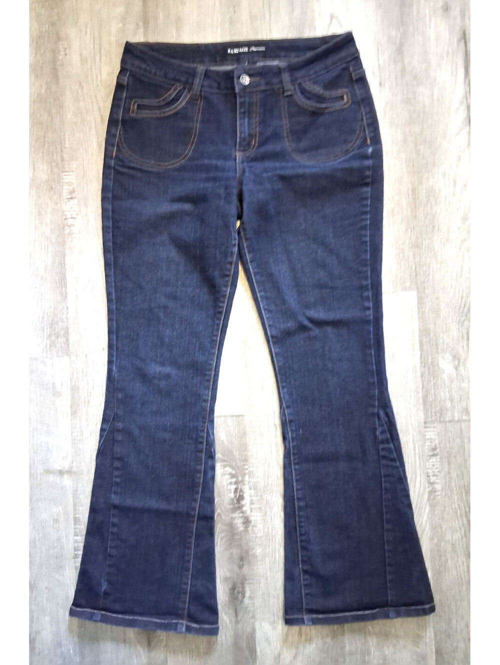 Rampage Premium Woman's Size 9, 31x28.5 Stretch Boho Y2K Vibe Flare Jeans